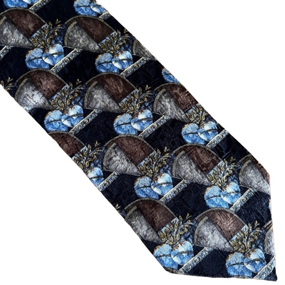 Ermenegildo Zegna Printed Flowers in Vases Silk Tie - Picture 1 of 3
